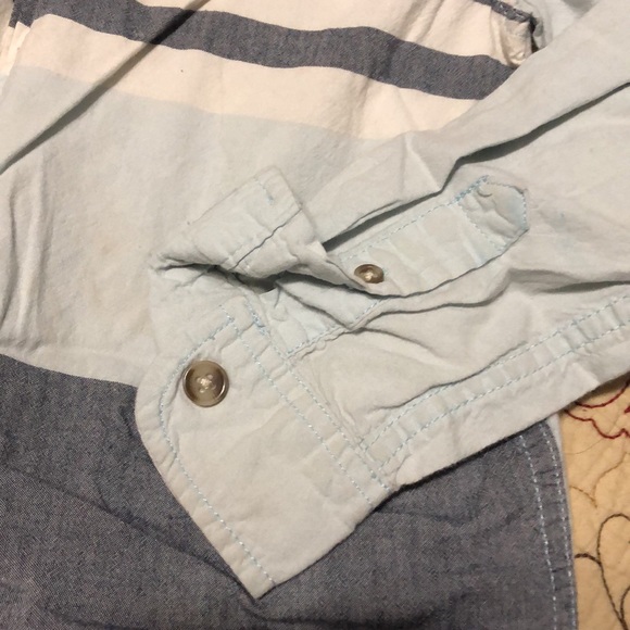 Boys button up - Picture 2 of 5